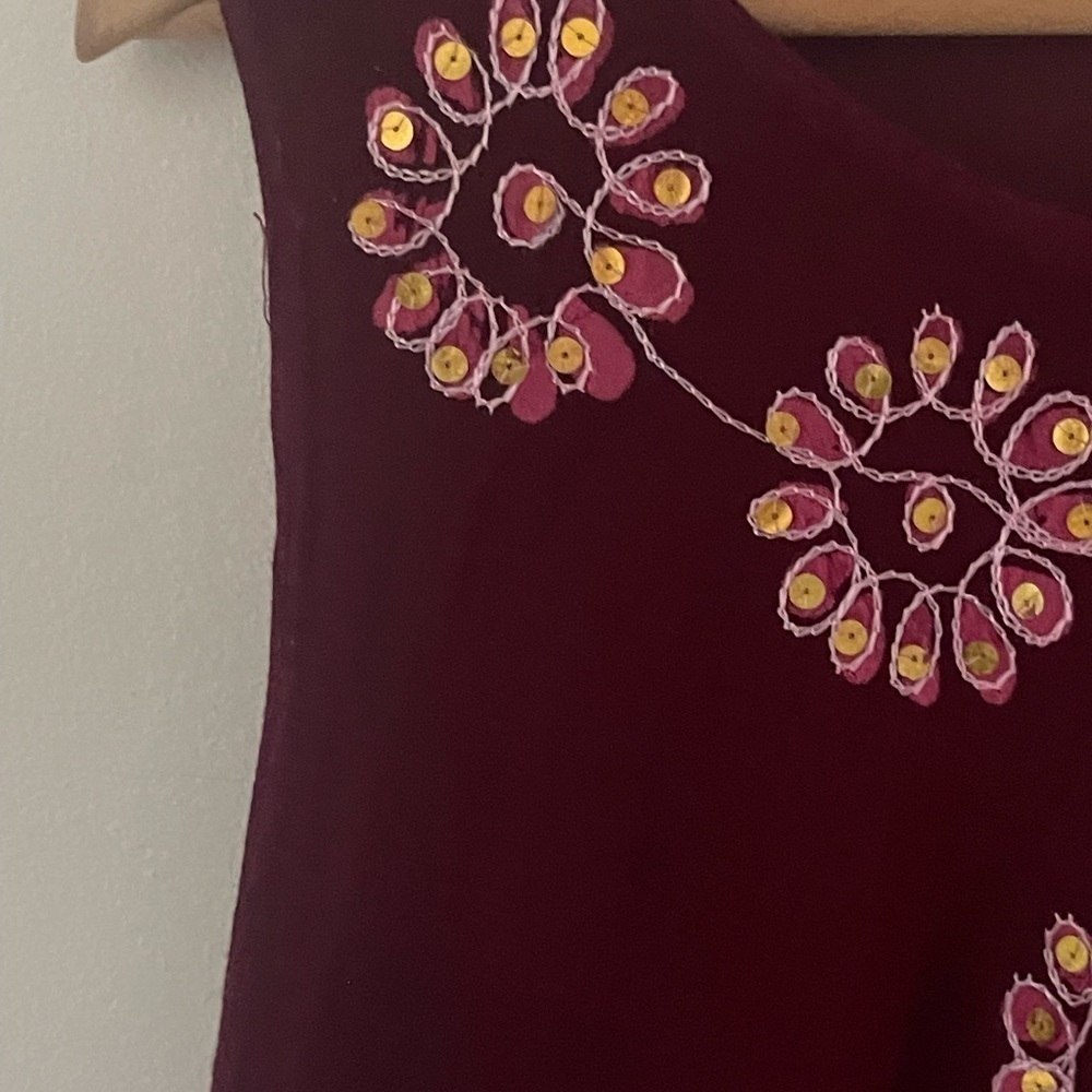 Embroidered Burgundy Rose Paisley Unbranded Beach Resort Cover-Up Top One-Size - Picture 7 of 8